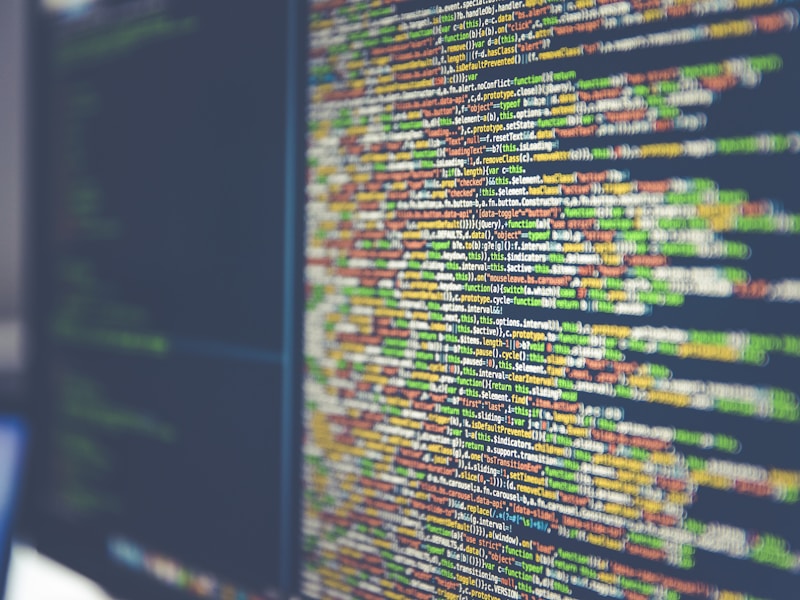 photo-1487058792275-0ad4aaf24ca7